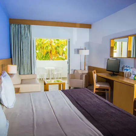 Club Jandía Princess Hotel 4*